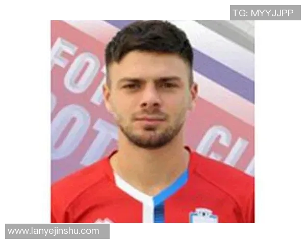 足球明星门多萨的传奇旅程与辉煌成就揭秘